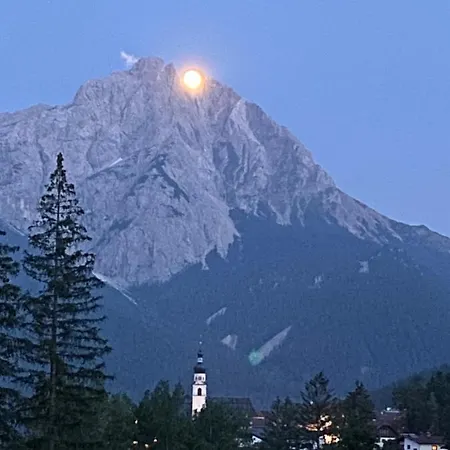 Zugspitzchalet *