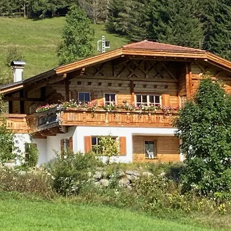 ヴィラ Zugspitzchalet レルモース